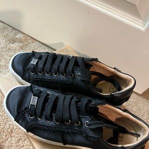 UGG casual sneakers
